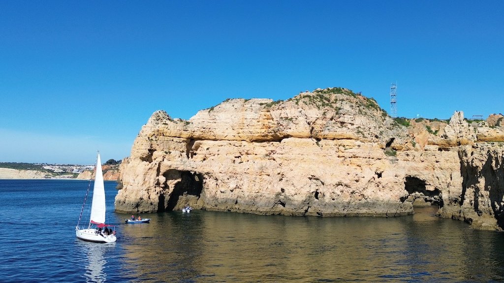 Charter your sailing boat in Lagos